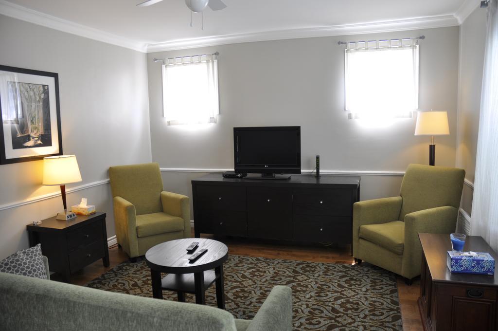 Moncton Suites - Apartments Across Georges Dumont Εξωτερικό φωτογραφία