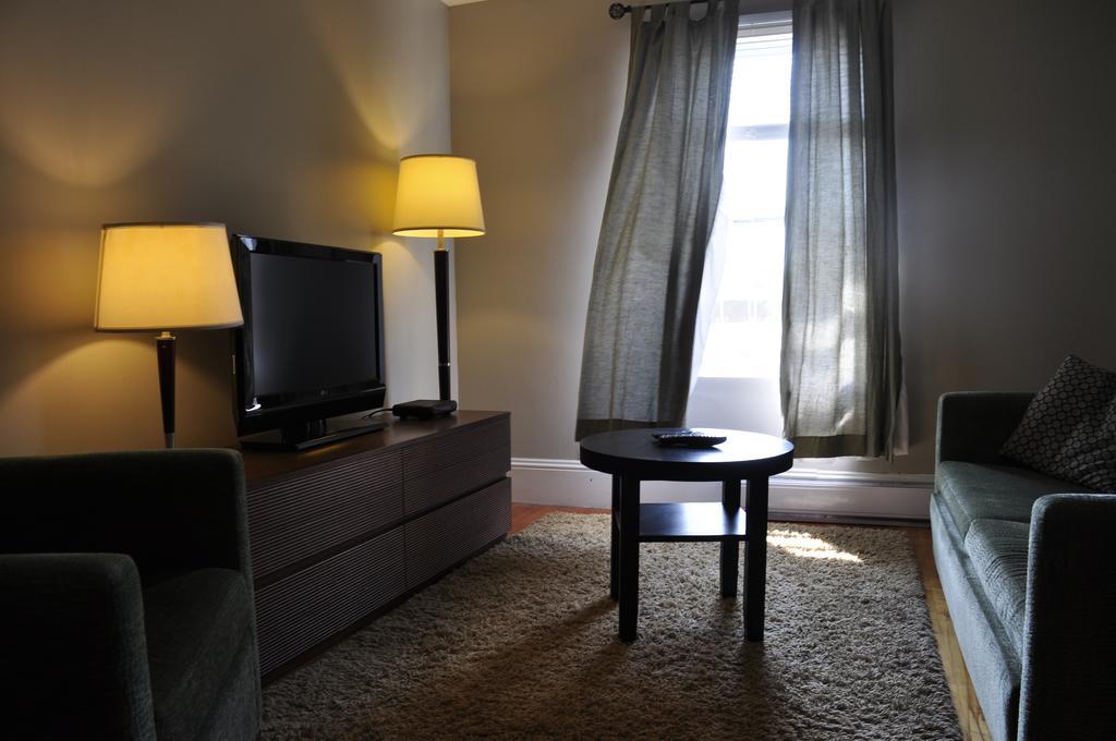 Moncton Suites - Apartments Across Georges Dumont Εξωτερικό φωτογραφία
