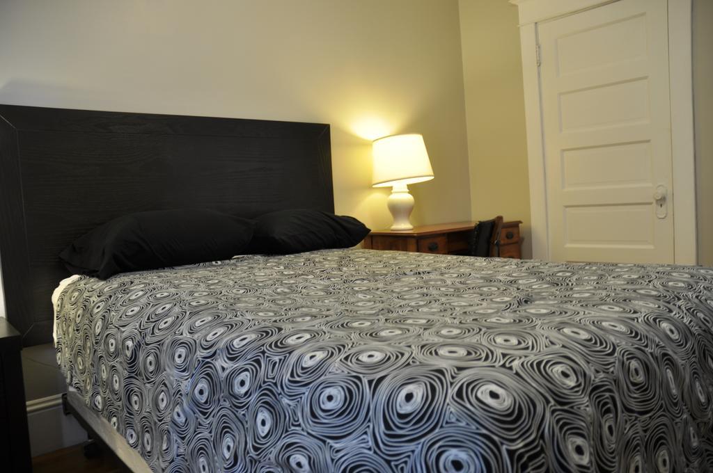 Moncton Suites - Apartments Across Georges Dumont Εξωτερικό φωτογραφία