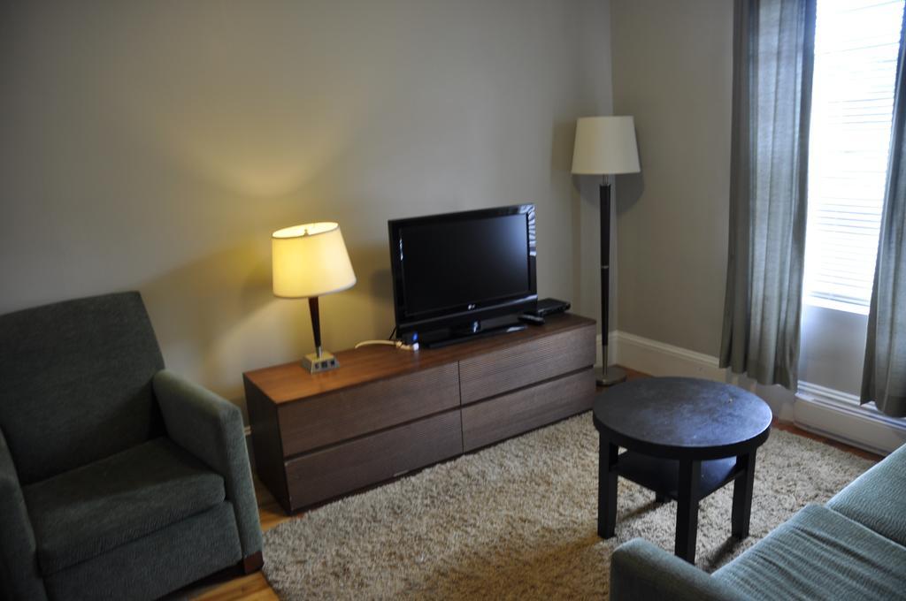 Moncton Suites - Apartments Across Georges Dumont Εξωτερικό φωτογραφία