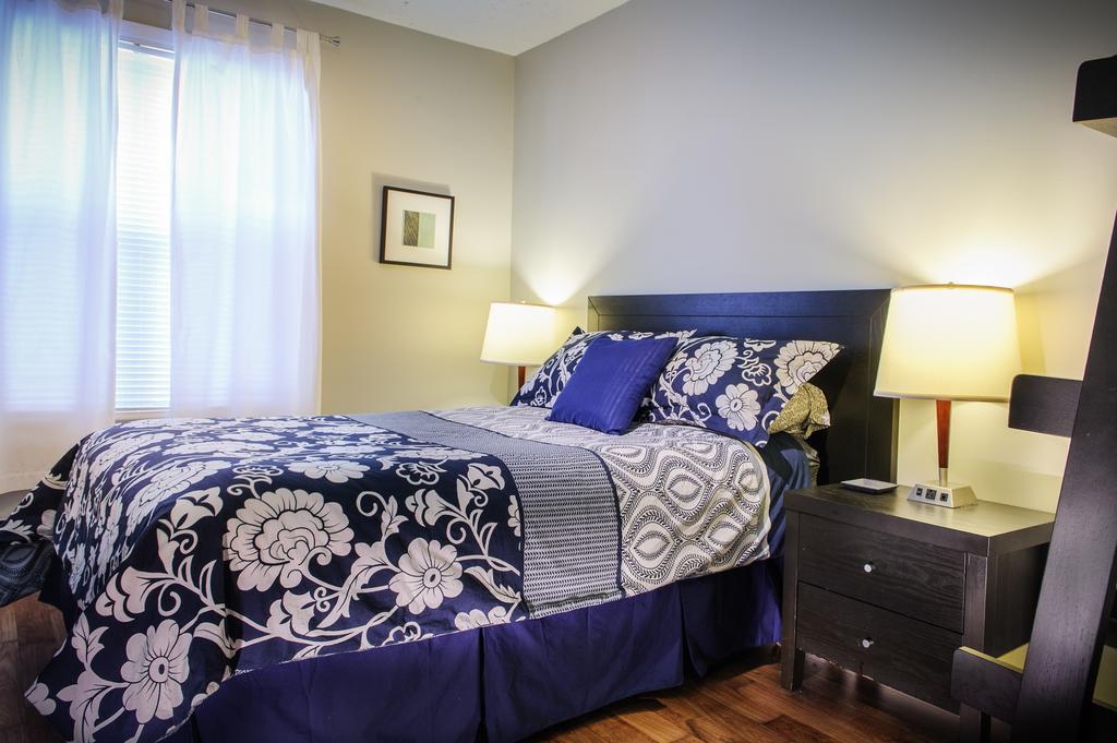Moncton Suites - Apartments Across Georges Dumont Εξωτερικό φωτογραφία