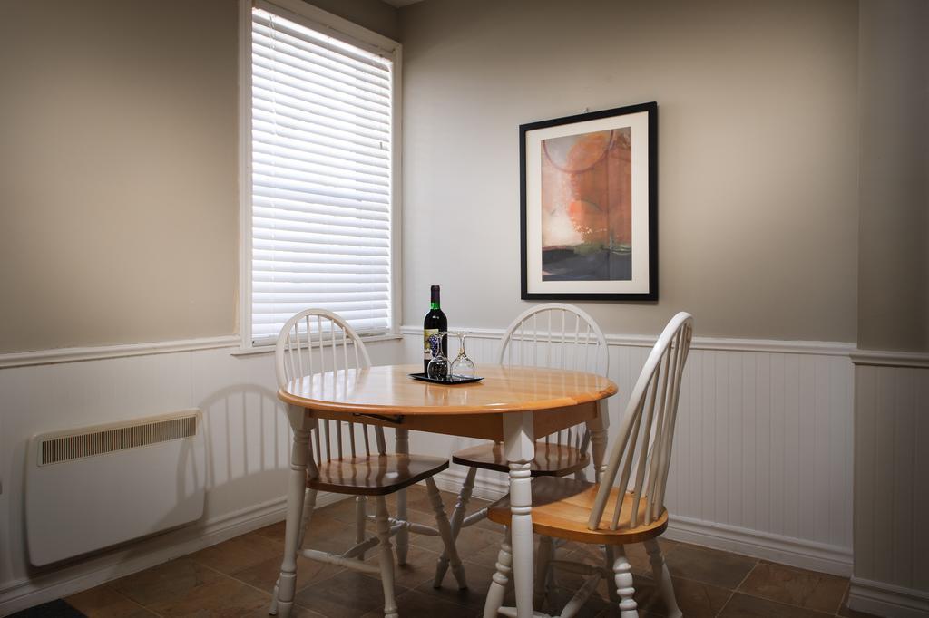 Moncton Suites - Apartments Across Georges Dumont Εξωτερικό φωτογραφία