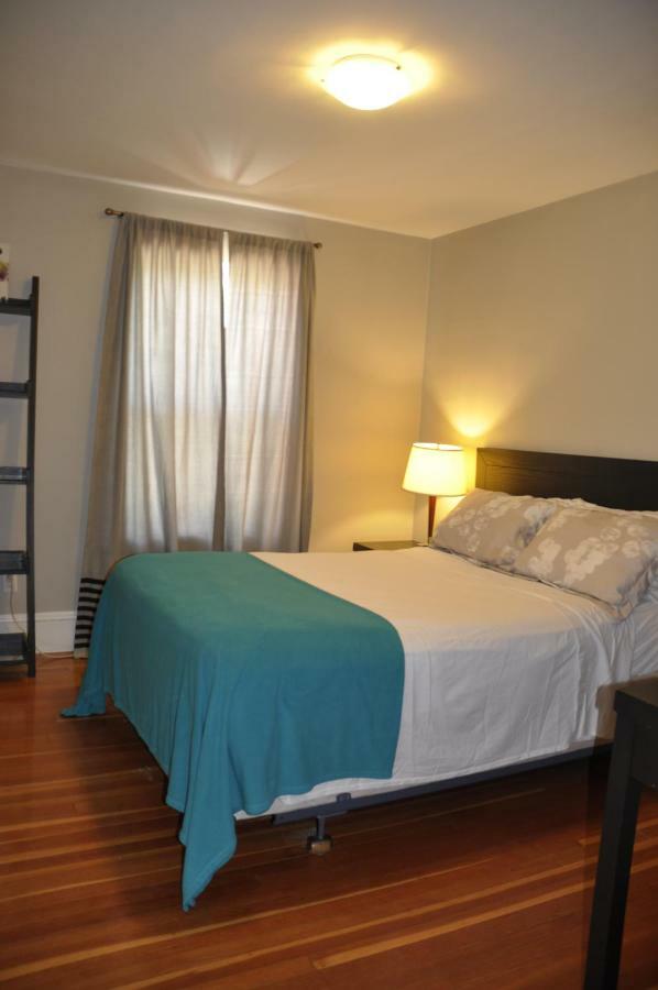Moncton Suites - Apartments Across Georges Dumont Εξωτερικό φωτογραφία