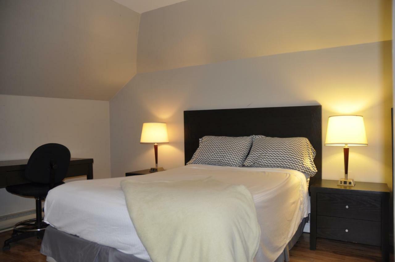Moncton Suites - Apartments Across Georges Dumont Εξωτερικό φωτογραφία